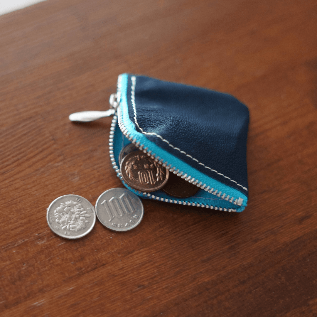 【名入れ対応】7cm×7cm 本革レザーファスナーコインケース｜YKKメタルファスナー｜ミニ財布・小物入れ　ネイビー | 4枚目