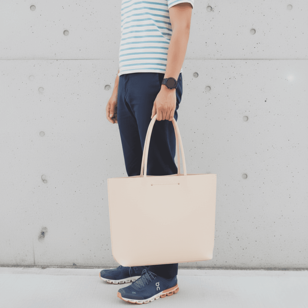 【本革ヌメ革】15.6インチPC対応 大容量レザートートバッグ｜A4収納｜通勤・通学｜きなりナチュラル｜ハンドメイド | 2枚目