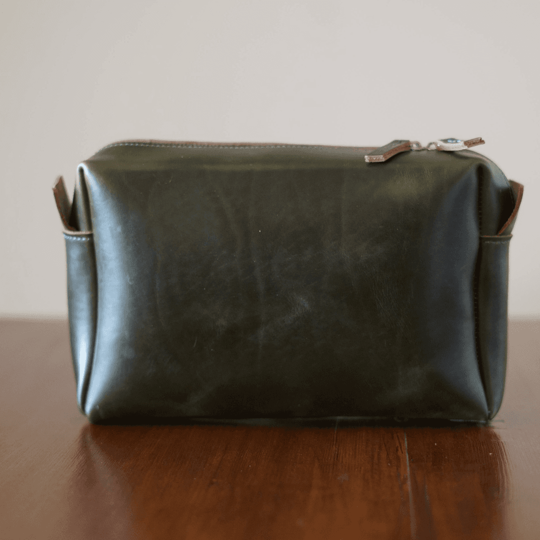 こだわりの大人ポーチ　ホーウィン社 クロムエクセルレザー ポーチ（グリーン）　サイズカラー変更可能 | 2枚目