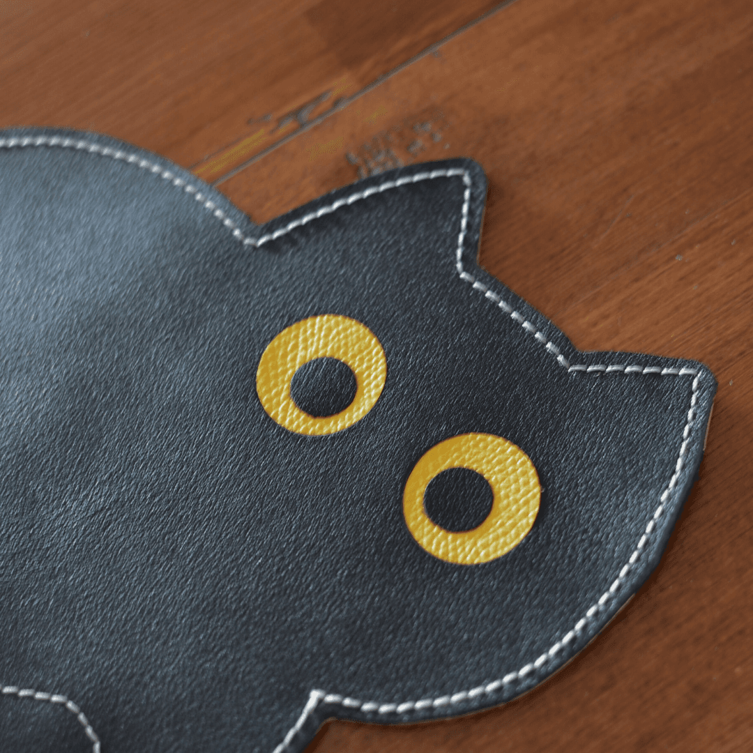 【本革】猫型マウスパッド｜黒猫・白猫・オッドアイ対応｜サイズ変更可｜デスクアクセサリー | 5枚目