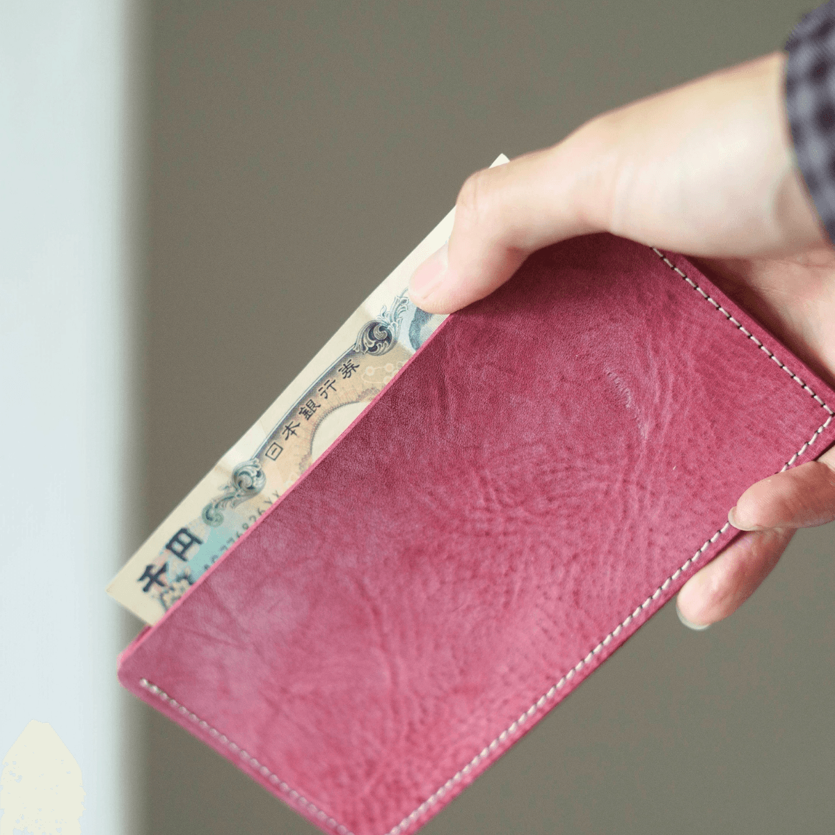 本革 ヌメ革 ミニマルウォレット｜薄型札入れ イタリアンレザー 経年変化を楽しむ1枚目の画像