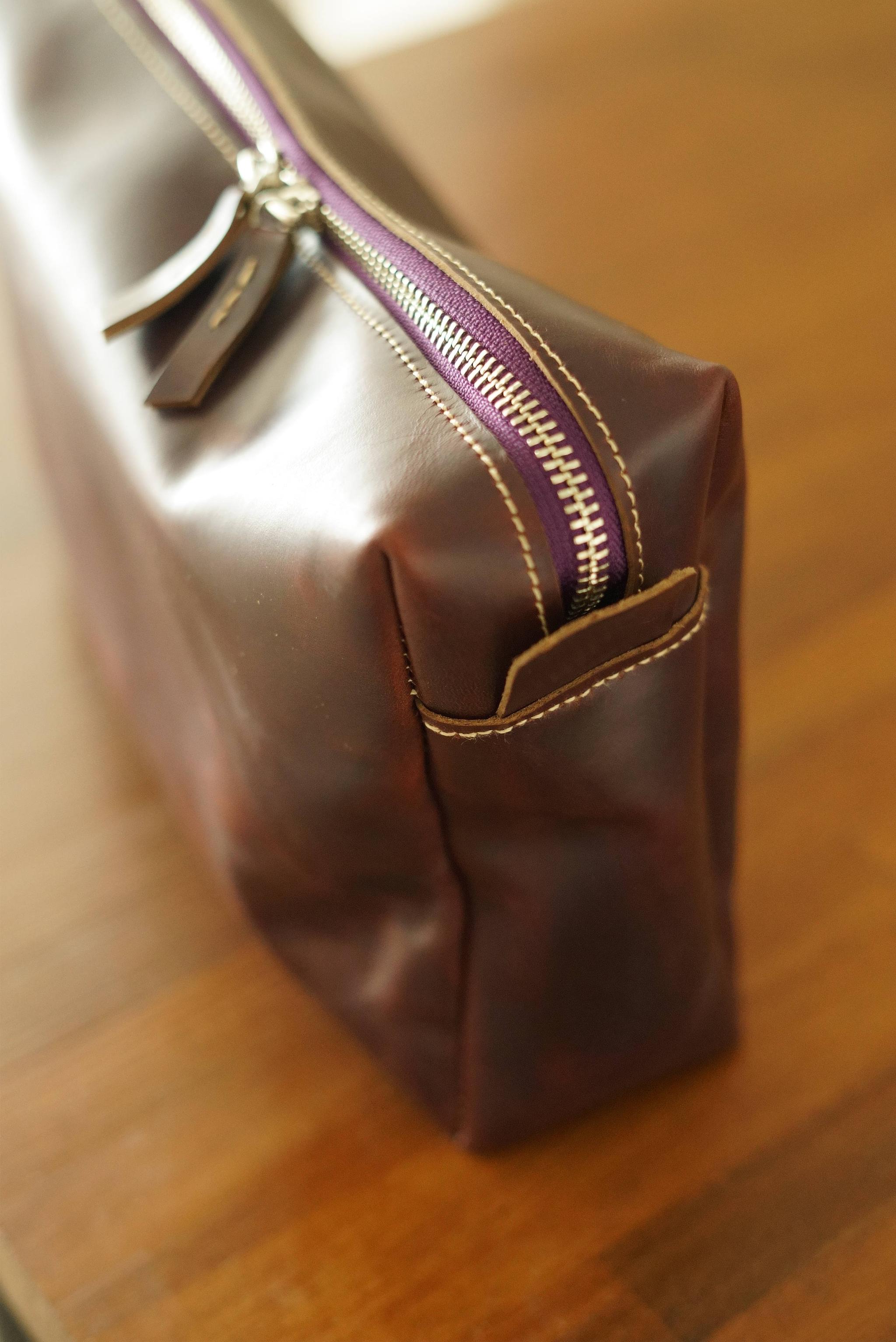 【サイズ・カラーオーダー可】クロムエクセルレザー ポーチ ｜バーガンディ 本革 化粧ポーチ トラベルバッグ | 5枚目