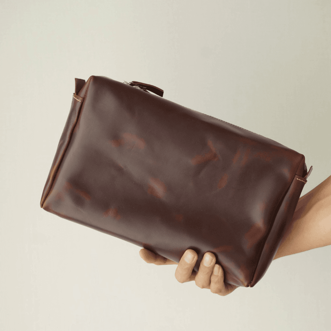 ホーウィン社 クロムエクセルレザー ポーチ（ブラック）　サイズカラー変更可能 | 3枚目