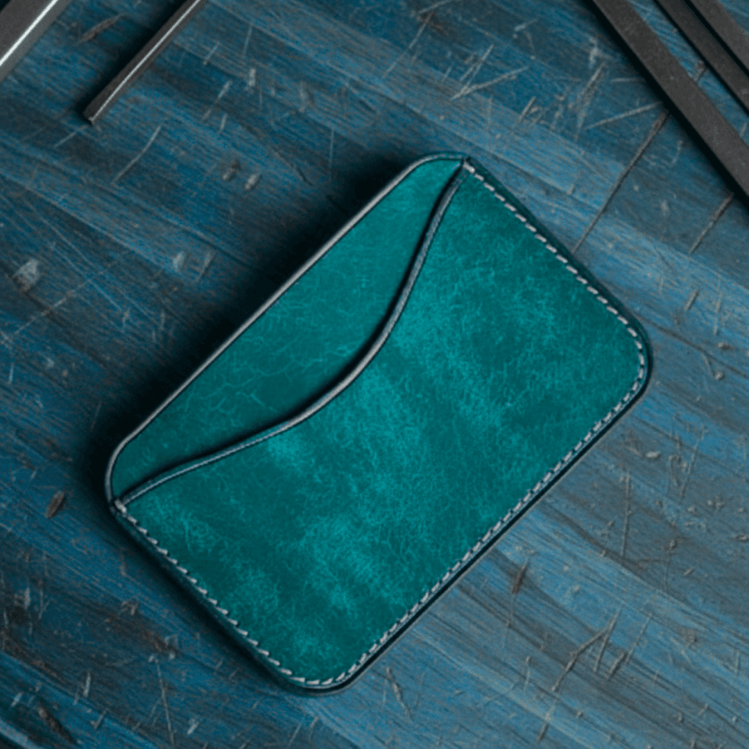イタリアン植物タンニンなめし革のカードケース｜ターコイズブルー1枚目の画像