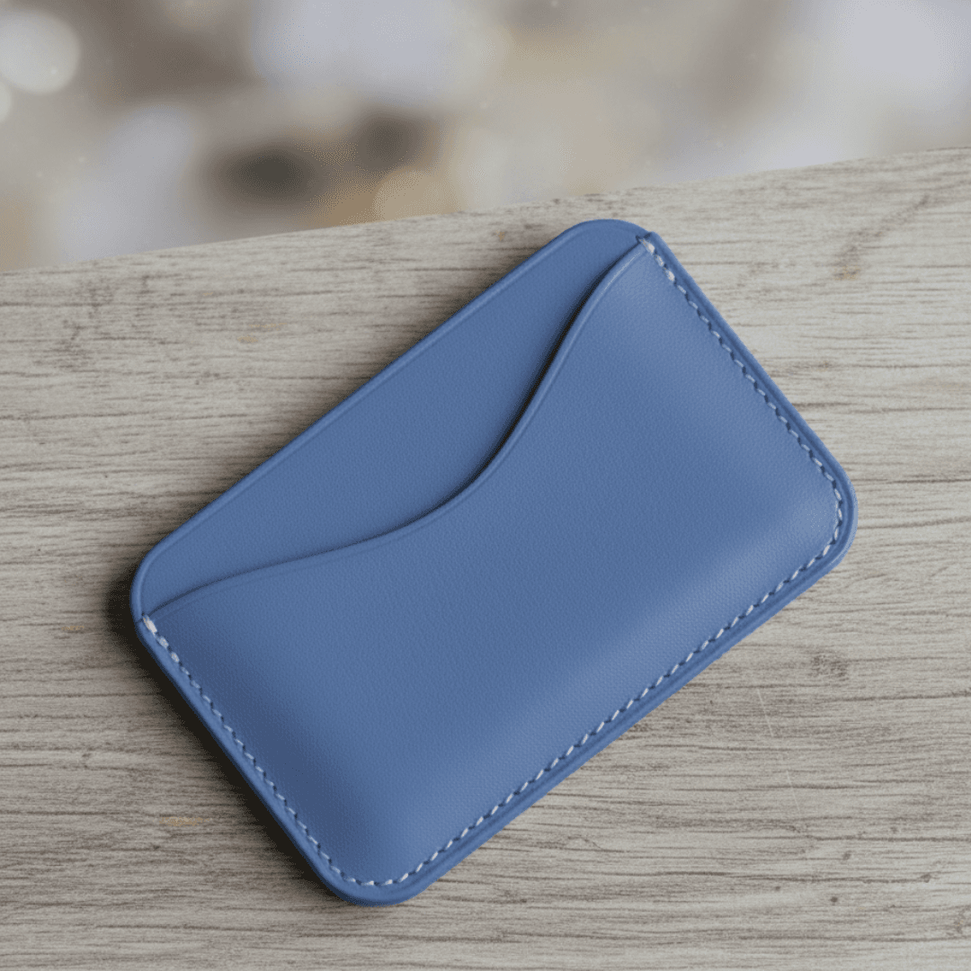 上品なスモーキーブルーの本革カードホルダー〈刻印対応〉1枚目の画像