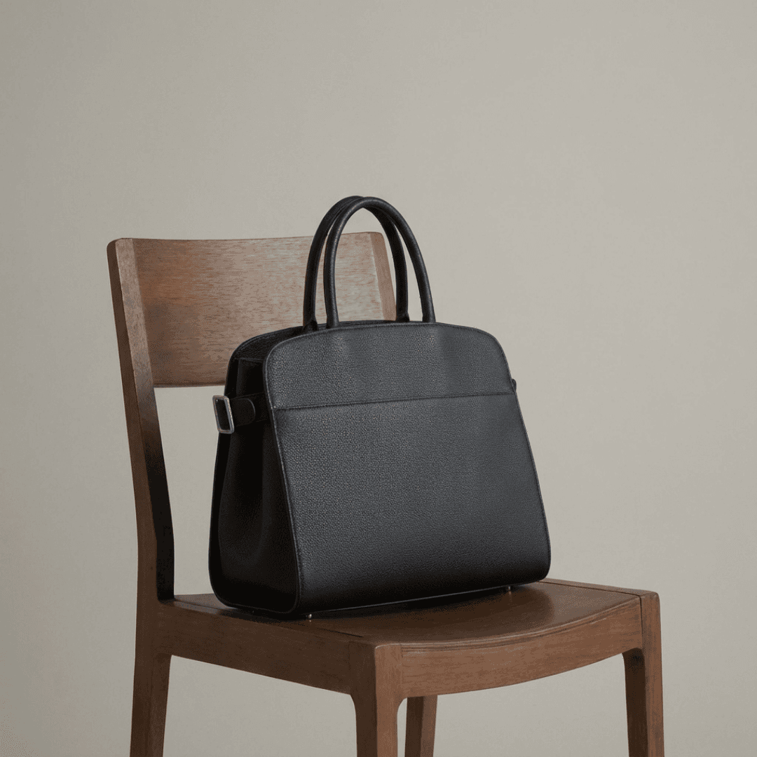 イタリアン植物タンニンなめし革｜ブラックA4ハンドバッグ（自立型・内ポケット付き） | 5枚目