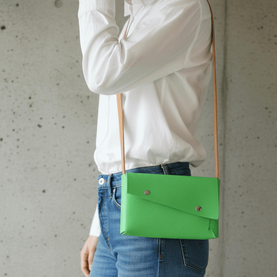 〈新春福袋2026・数量限定／ネオングリーン×キャメルベルト〉 ダブルアクセス／3区画構造／サイズ・カラーオーダー対応1枚目の画像