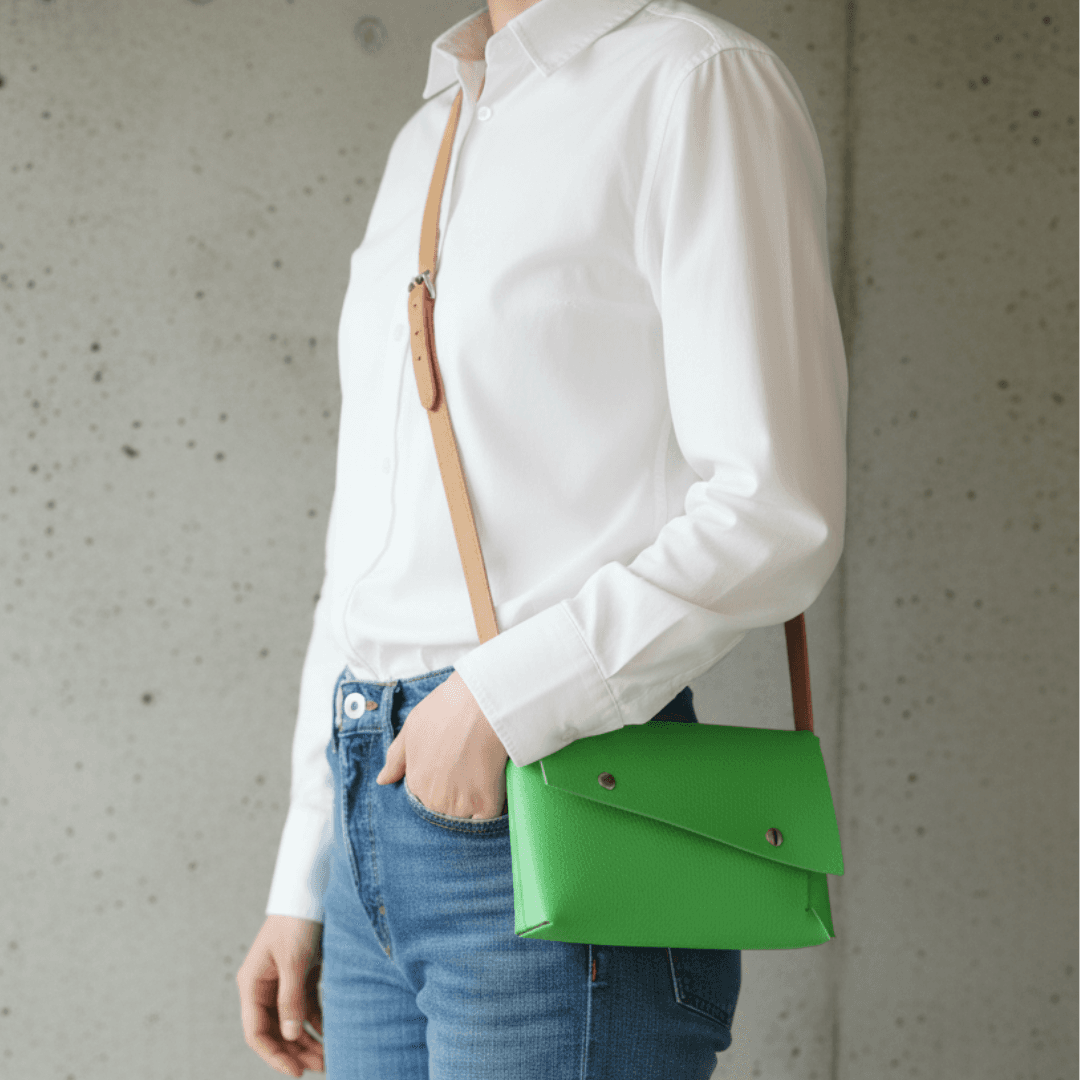 〈新春福袋2026・数量限定／ネオングリーン×キャメルベルト〉 ダブルアクセス／3区画構造／サイズ・カラーオーダー対応 | 10枚目