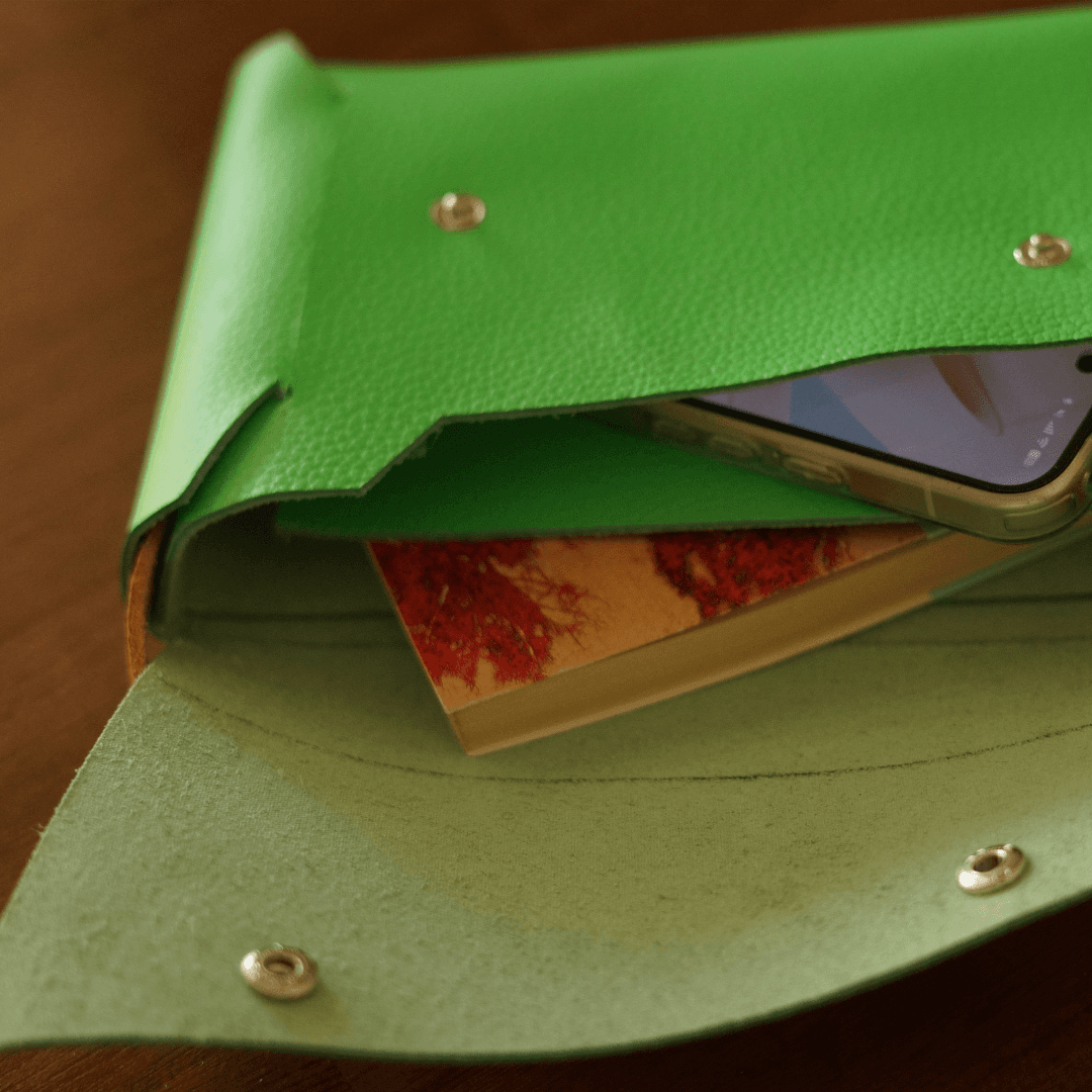 〈新春福袋2026・数量限定／ネオングリーン×キャメルベルト〉 ダブルアクセス／3区画構造／サイズ・カラーオーダー対応 | 9枚目