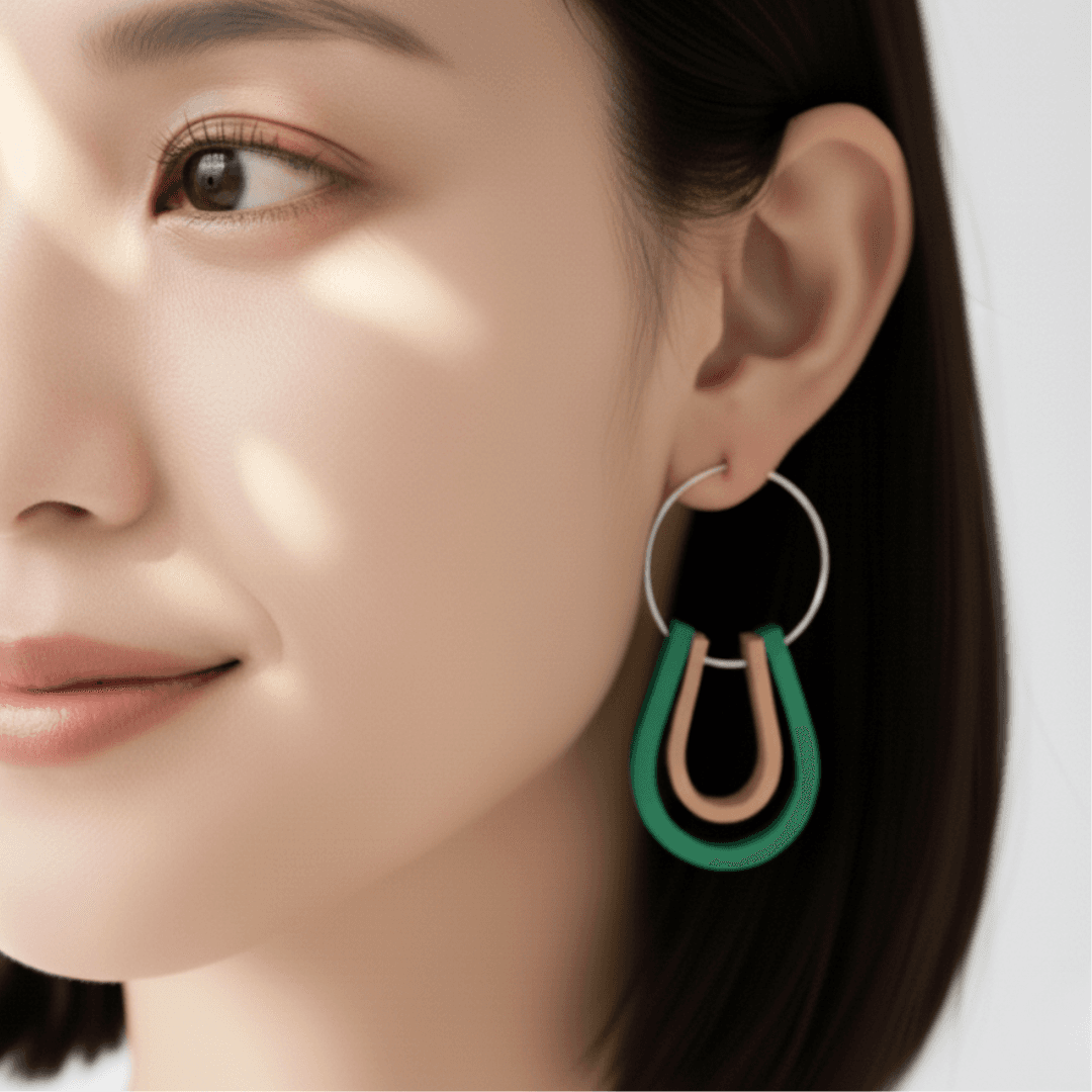 【ステンレス×イタリアンレザー】3cmワイヤーフープピアス｜きなりナチュラル×カラーレザー（一組）ターコイズブルー | 2枚目