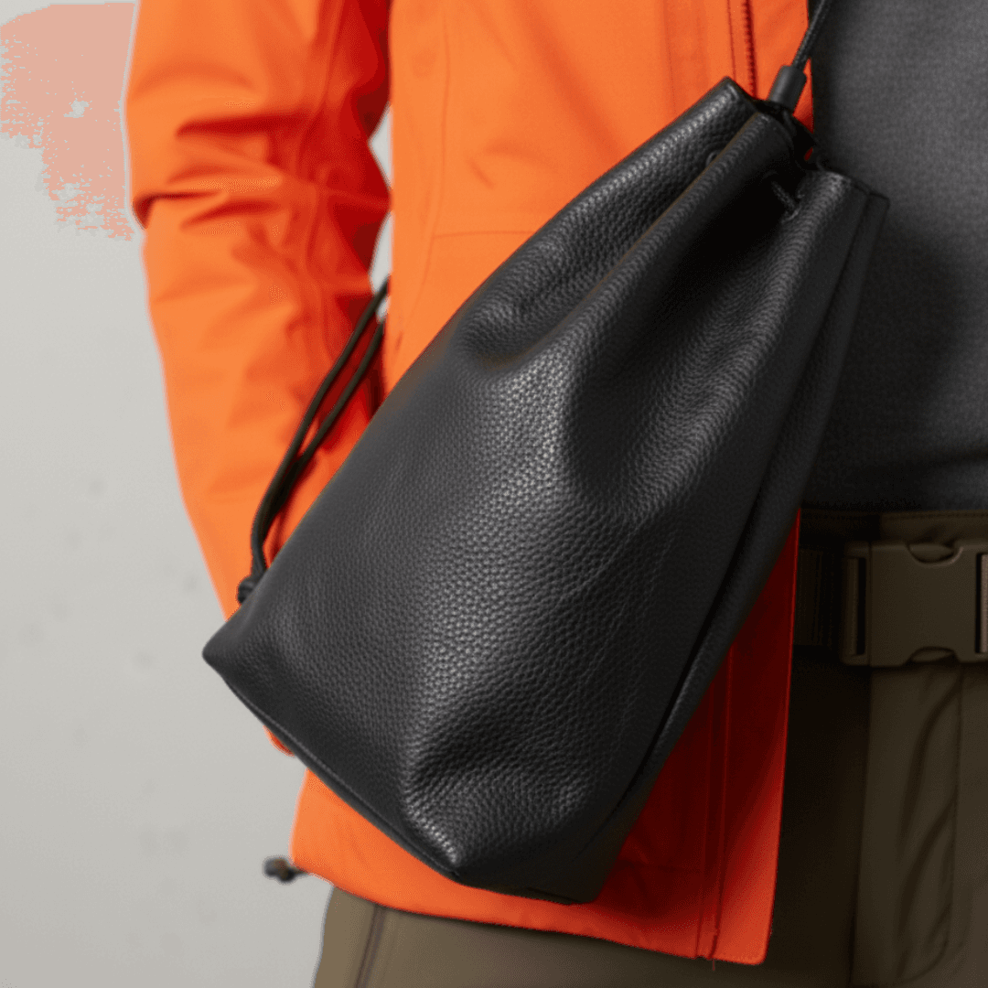 ゴアテックス使用レザー ブラック巾着バッグ｜DRITTON G8｜防水・透湿｜サイズオーダー対応 | 7枚目