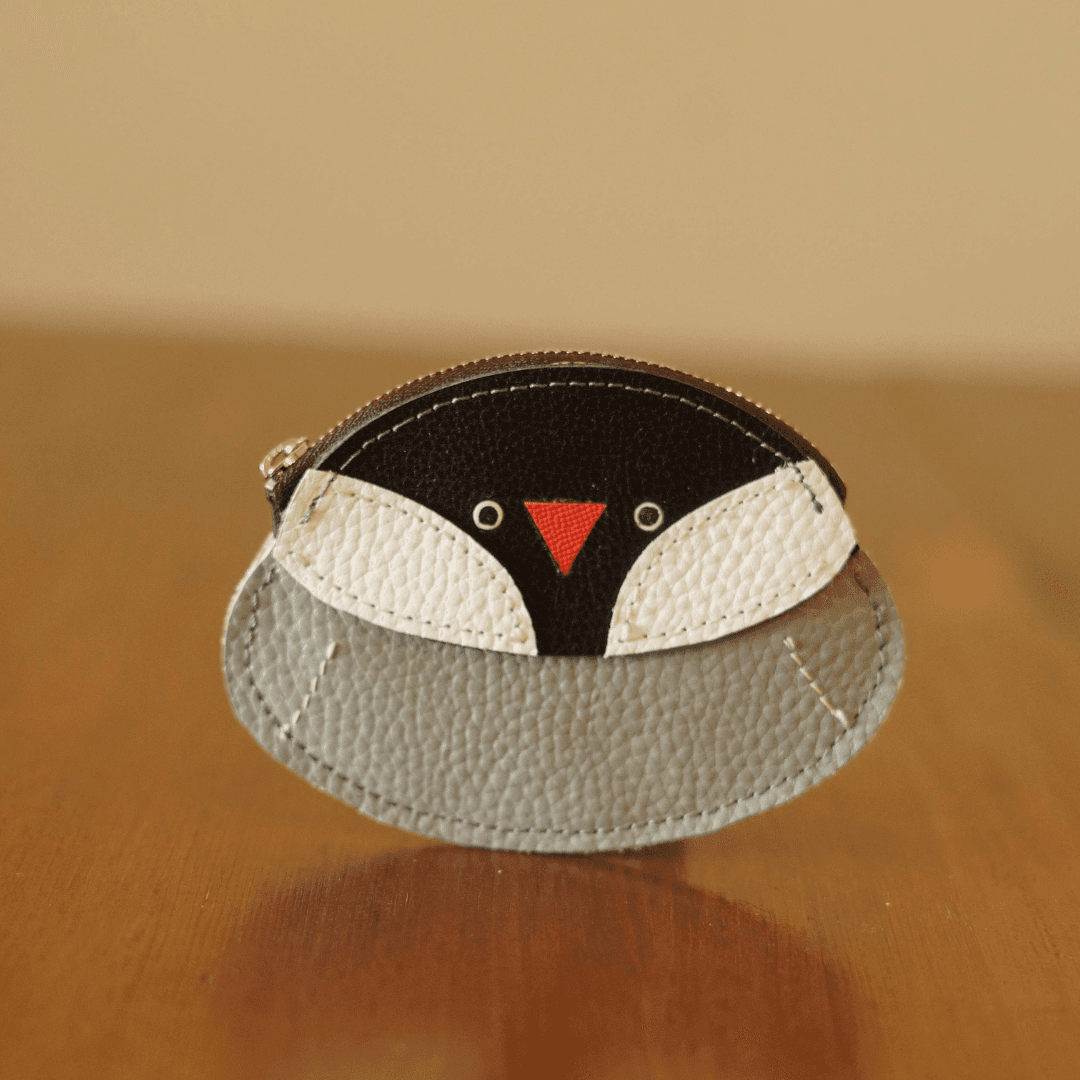 文鳥モチーフの本革コインケース｜ICカード対応・手のひらサイズ1枚目の画像