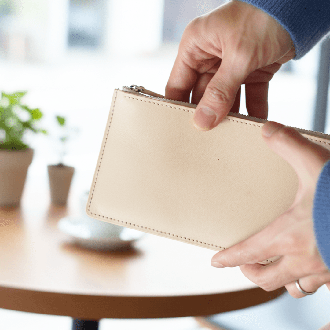 イエロー　本革 ヌメ革 ミニマムウォレット ファスナー付き イタリアンレザー 薄型 長財布 札入れ シンプル | 8枚目