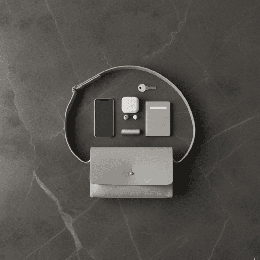 イタリアンレザー・グレー本革サコッシュ|ミニマルデザインのミニバッグ1枚目の画像